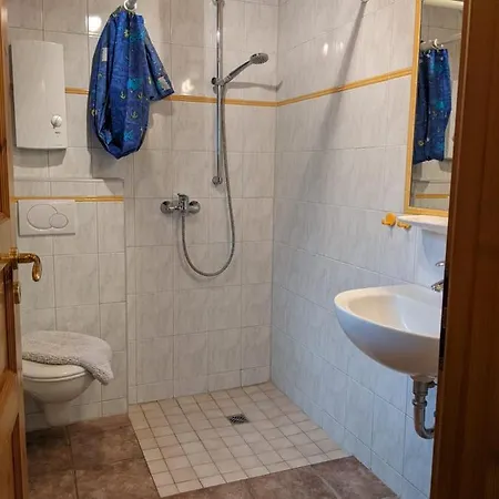 Waldschloesschen Апартаменты *